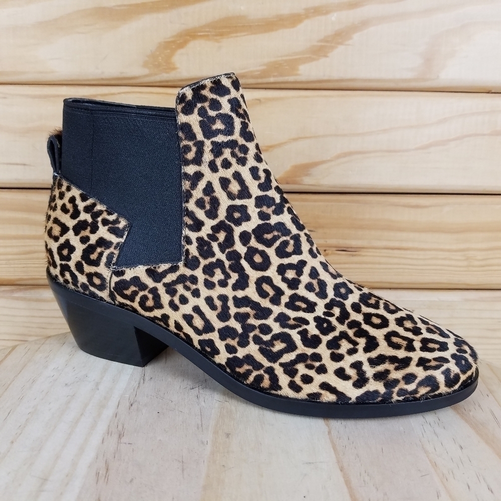 NEW Cole Haan Gia Chelsea Ankle Bootie Calf Hair Leopard Mobwife Womens 6 M Boho